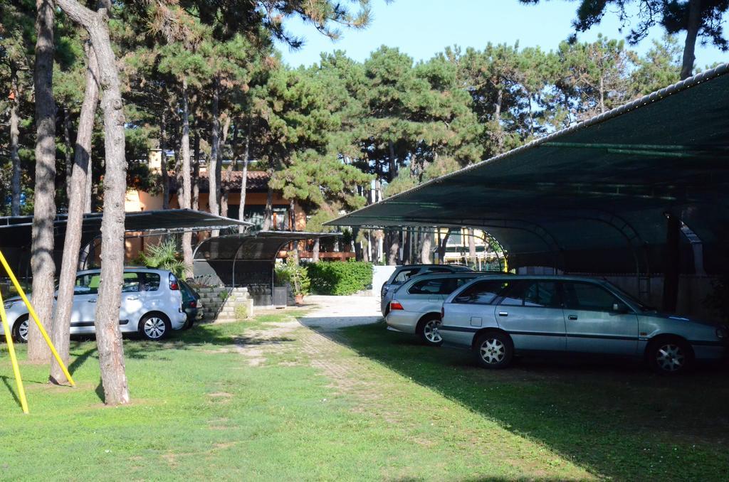 Hotel Aspe Bibione Luaran gambar