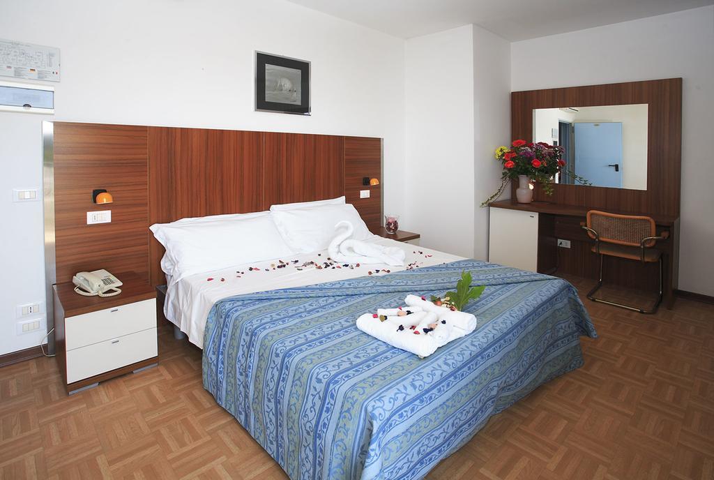 Hotel Aspe Bibione Luaran gambar